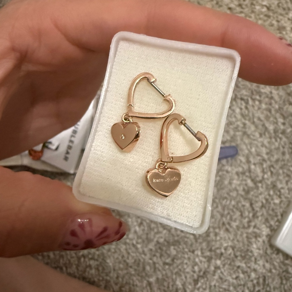 kate spade Pink and Red Heart rose gold  Earrings - Picture 2 of 2